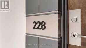 228 - 701 SHEPPARD AVENUE W | Toronto Ontario | Slide Image Twenty-seven