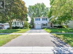 2506 BRIDGE ROAD Oakville Ontario, L6L 2H2