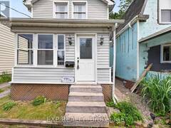 6564 LEVEL AVENUE Niagara Falls Ontario, L2G 4B7