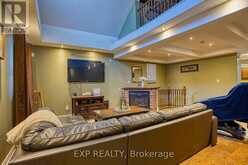 227 BEACH ROAD | Hamilton Ontario | Slide Image Three