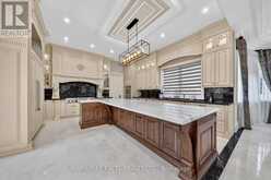 28 PERSONNA BOULEVARD | Markham Ontario | Slide Image Fourteen