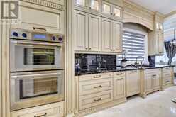28 PERSONNA BOULEVARD | Markham Ontario | Slide Image Sixteen