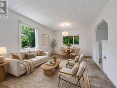 10 THATCHER AVENUE Toronto Ontario, M1M 2M2