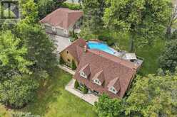 111 WHISPERING PINE TRAIL | Aurora Ontario | Slide Image Two