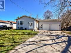 461 BARNES AVENUE Tay Ontario, L0K 1R0