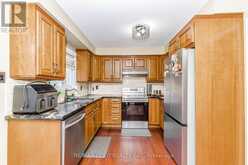 12 MCCLEAVE CRESCENT | Brampton Ontario | Slide Image Sixteen