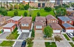 36 WINDMILL BOULEVARD | Brampton Ontario | Slide Image One