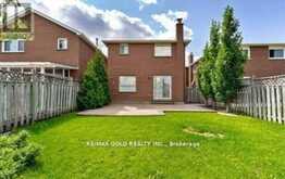 36 WINDMILL BOULEVARD | Brampton Ontario | Slide Image Two
