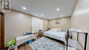 31 APPLEWOOD LANE | London Ontario | Slide Image Nineteen