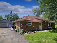 17 COURTLAND STREET Atherley Ontario, L3V 1A6