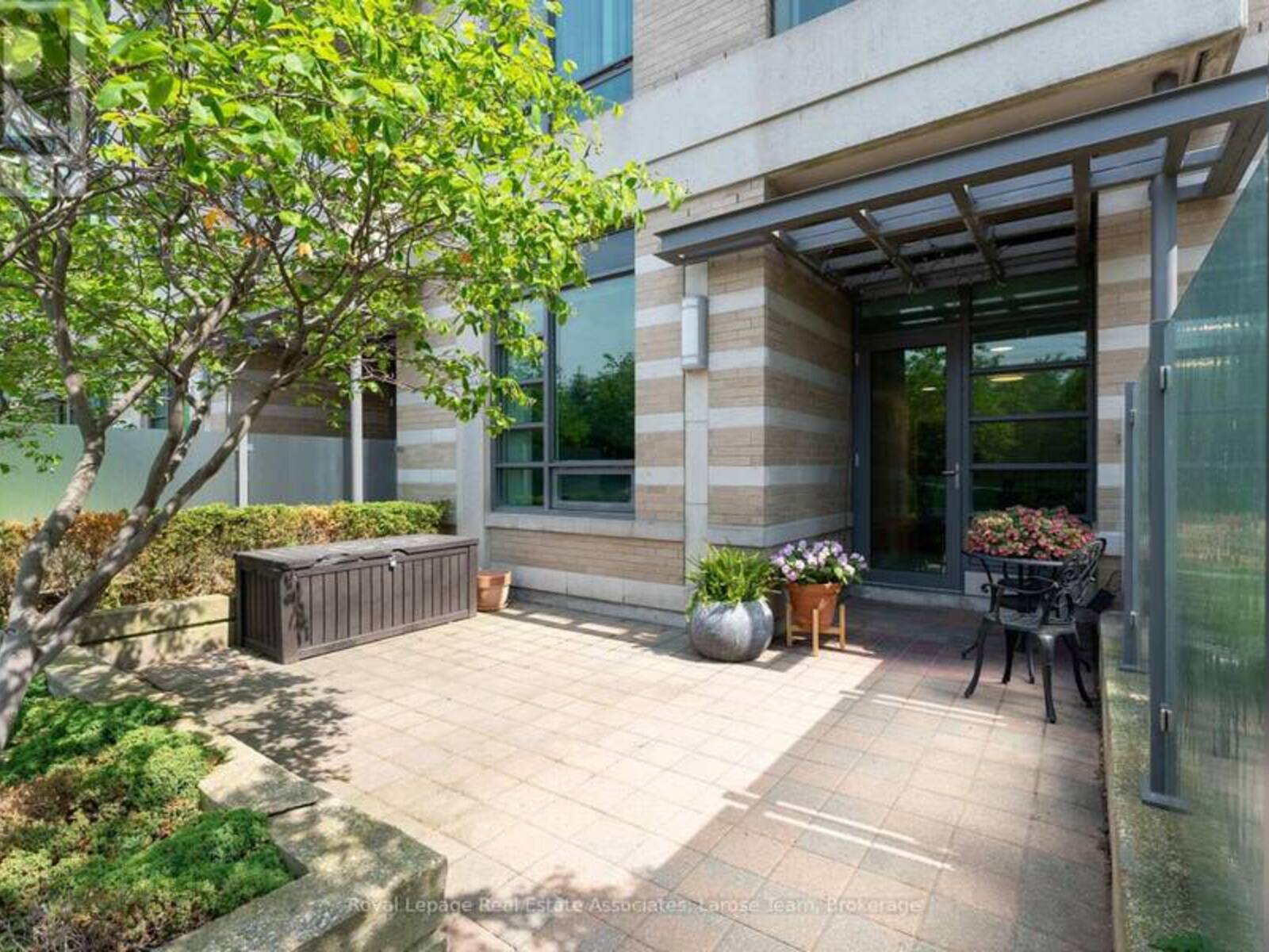 102 - 225 SHERWAY GARDENS ROAD, Toronto, Ontario M9C 0A3