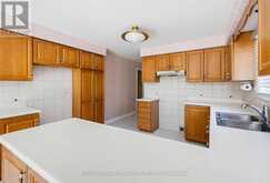 91 WILSHIRE BOULEVARD | Vaughan Ontario | Slide Image Twelve
