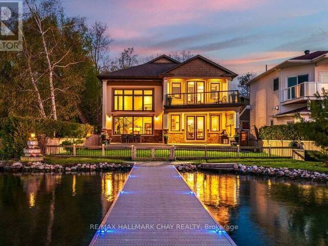 230 KEMPVIEW LANE Barrie Ontario, L4N 3W9 - 4 Bedrooms Waterfront Home For sale