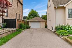 27 SUNRAY CRESCENT | Toronto Ontario | Slide Image Thirty-seven