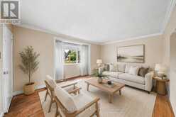 27 SUNRAY CRESCENT | Toronto Ontario | Slide Image Four