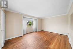 27 SUNRAY CRESCENT | Toronto Ontario | Slide Image Five