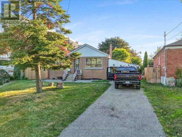 19 WIGAN CRESCENT Toronto Ontario, M3H 3A3 - 5 Bedrooms Home For Sale