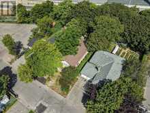 122 MCGILLIVRAY AVENUE | Toronto Ontario | Slide Image Thirty-nine