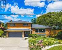 364 FENNELL AVENUE W | Hamilton Ontario | Slide Image One