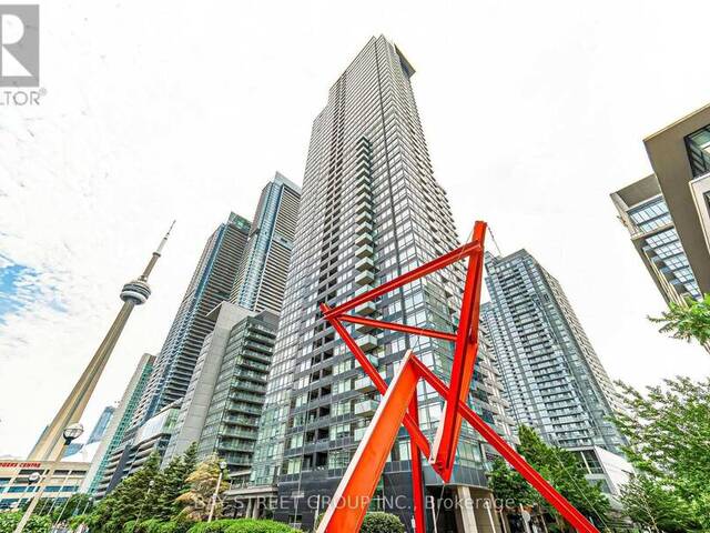 816 - 25 TELEGRAM MEWS Toronto Ontario, M5V 3Z1 - 3 Bedrooms Condo For Sale
