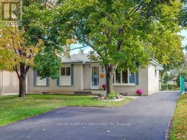 13 BROOKDALE CRESCENT Brampton Ontario, L6T 1M8 - 4 Bedrooms Home For Sale