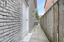 41 GRAYBARK CRESCENT | Toronto Ontario | Slide Image Thirty-seven