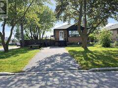 70 BUNNELL CRESCENT Toronto Ontario, M3M 2C1