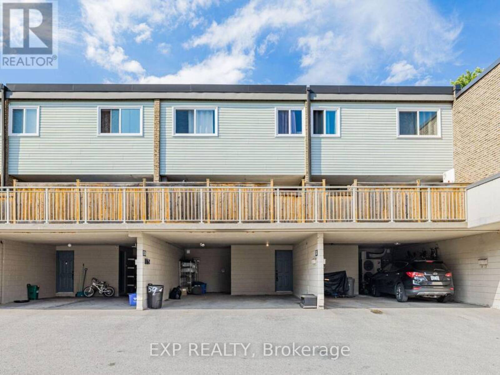 95 - 257 MILESTONE CRESCENT, Aurora, Ontario L4G 3M2