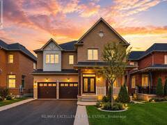 21 CASTLE MOUNTAIN DRIVE Brampton Ontario, L6R 2W9