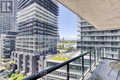 905 - 39 ANNIE CRAIG DRIVE | Toronto Ontario | Slide Image Seventeen