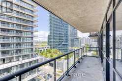 905 - 39 ANNIE CRAIG DRIVE | Toronto Ontario | Slide Image Nineteen