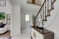 27 ALTON TOWERS CIRCLE | Toronto Ontario | Slide Image Three