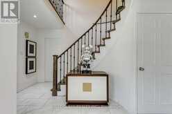 27 ALTON TOWERS CIRCLE | Toronto Ontario | Slide Image Seven