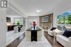 27 ALTON TOWERS CIRCLE | Toronto Ontario | Slide Image Eight