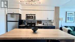 656 - 209 FORT YORK BOULEVARD S | Toronto Ontario | Slide Image Twelve