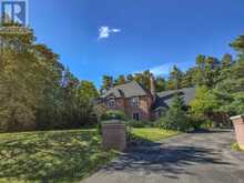 2 HERON TRAIL | Whitchurch-Stouffville Ontario | Slide Image One