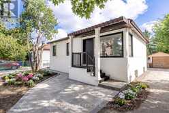 225 ESSEX AVENUE | Richmond Hill Ontario | Slide Image One