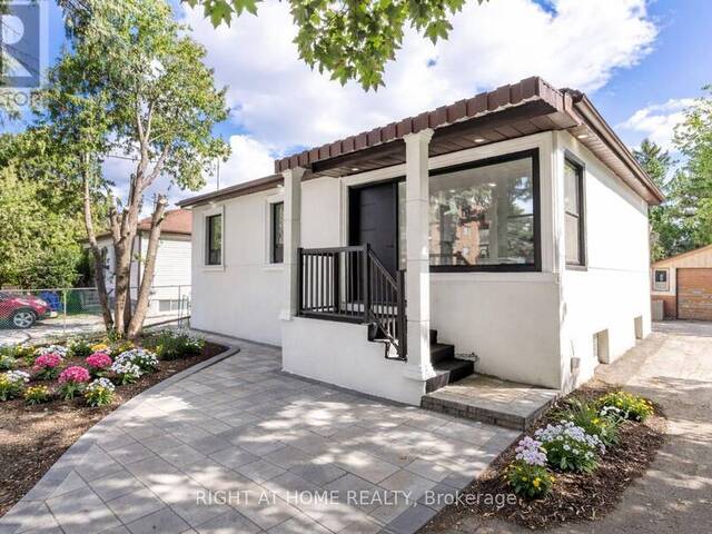 225 ESSEX AVENUE Richmond Hill Ontario, L4C 2C1 - 5 Bedrooms Home For Sale