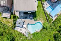 420 NAIRN CIRCLE | Milton Ontario | Slide Image Three