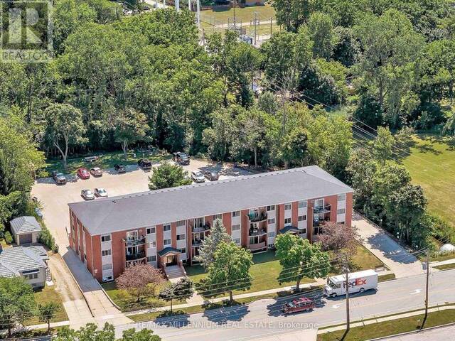 109 DIVISION STREET N Kingsville Ontario, N9Y 1E3 - Multi-family Home For Sale
