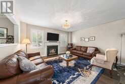32 REYNOLDS LANE | Barrie Ontario | Slide Image Eleven
