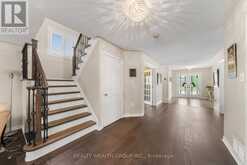 32 REYNOLDS LANE | Barrie Ontario | Slide Image Twelve