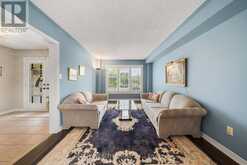 32 REYNOLDS LANE | Barrie Ontario | Slide Image Fifty