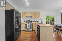 89 METRO ROAD N | Georgina Ontario | Slide Image Nine