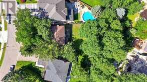 34A CLARIDGE DRIVE | Richmond Hill Ontario | Slide Image Thirteen