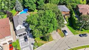34A CLARIDGE DRIVE | Richmond Hill Ontario | Slide Image Twenty-five