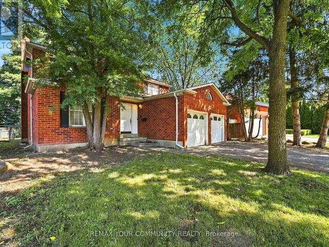 34A CLARIDGE DRIVE Richmond Hill Ontario, L4C 6H3 - 4 Bedrooms Home For Sale