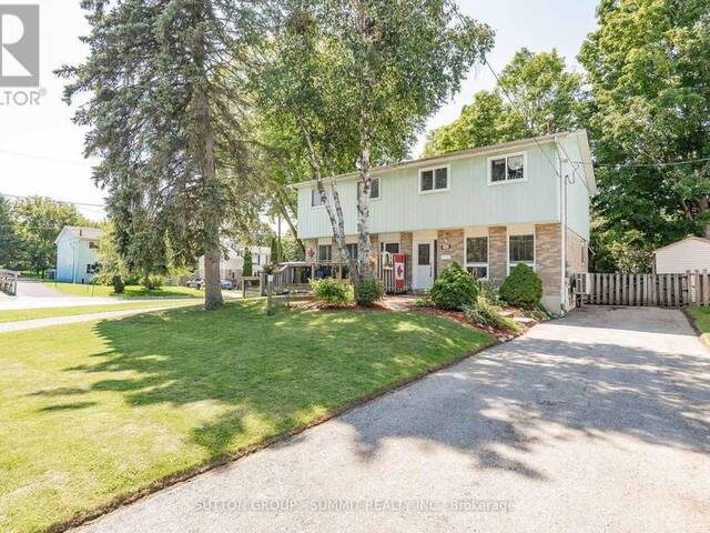 306 OAKWOOD COURT Newmarket Ontario, L3Y 3C8 - Property For Sale