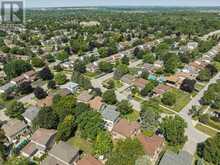 1040 BIRCHWOOD DRIVE | Newmarket Ontario | Slide Image Thirty-six