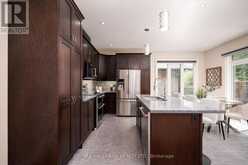 7 OS JAMES HUNT CRT COURT | Uxbridge Ontario | Slide Image Twelve